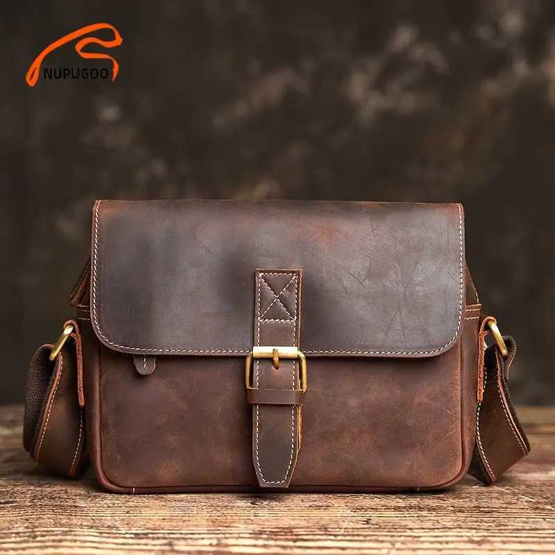 Shoulder Bags NUPUGOO Genuine Leather Mens Messenger Bag Vintage Simple Small Shoulder Bag Head Cowhide Satchel College Style H261016