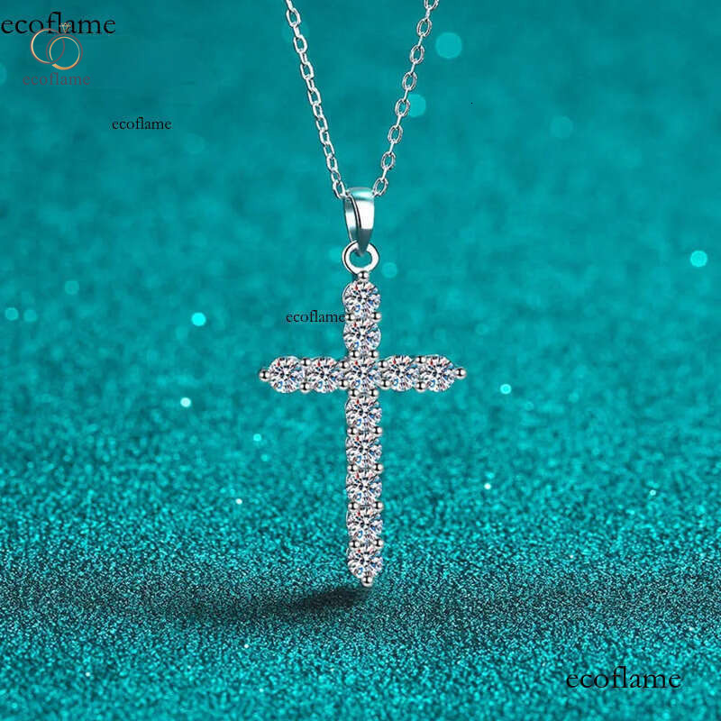 Iced Out D VVS1 Pendant for Men Solid Sier Engagement Jewelry Gift Moissanite Womens Cross and Necklace