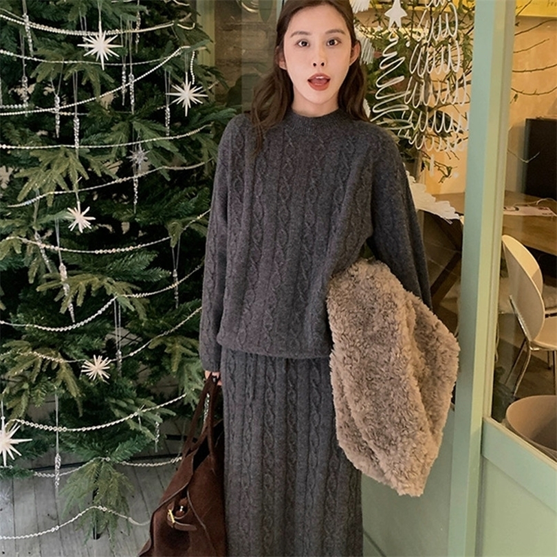 Autumn and winter 100% pure wool set womens roundneck loose sweater twopiece knitted cashmere skirt 261015