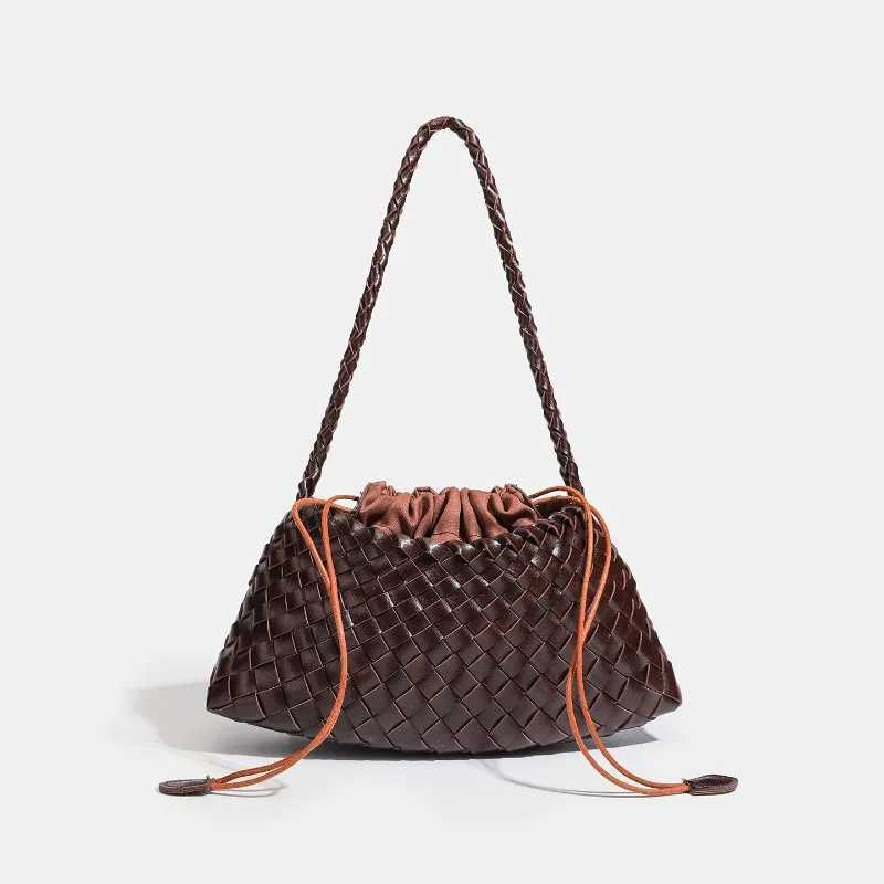 High End Fashion Handbag Messenger Bag with Large Inner Pocket Popular Pure Hand Woven Bag for Women Tote Shoulder Underarm Bag Q261016