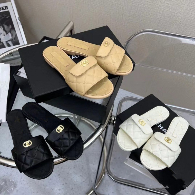Summer new leather fashionable diamond grid metal buckle flat shoes, casual open toe sandals for women, beach shoes