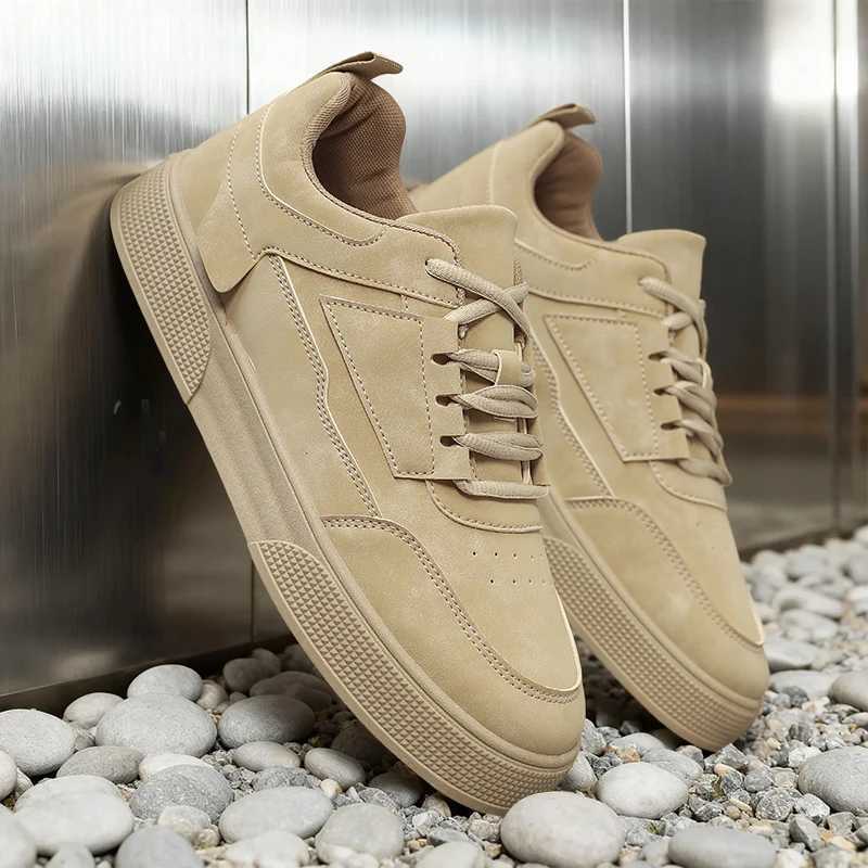 Casual Shoes Men's Suede Casual Sneakers - Stylish Low-Top Lace-Up Shoes for Daily Wear Street Fashion H261016