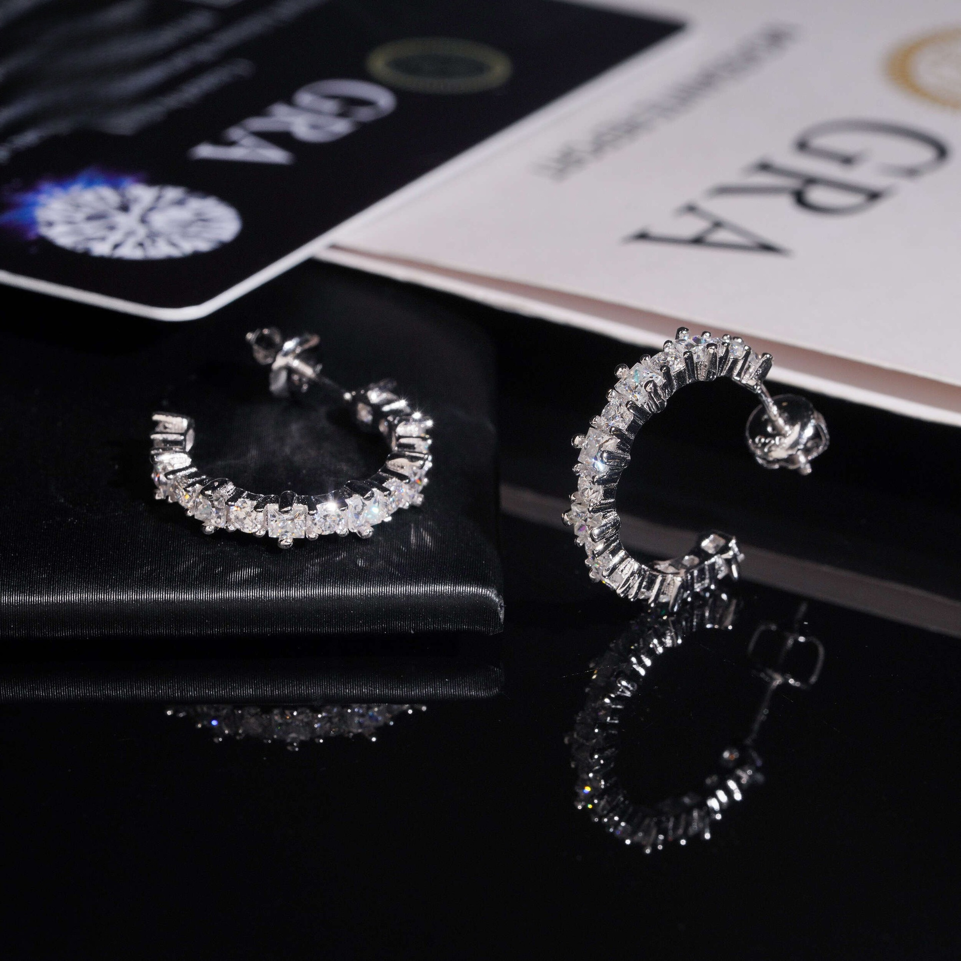 New product: S925 silver with VVS moissanite in princess cut semi-circle design, personalized earrings for men women, simple