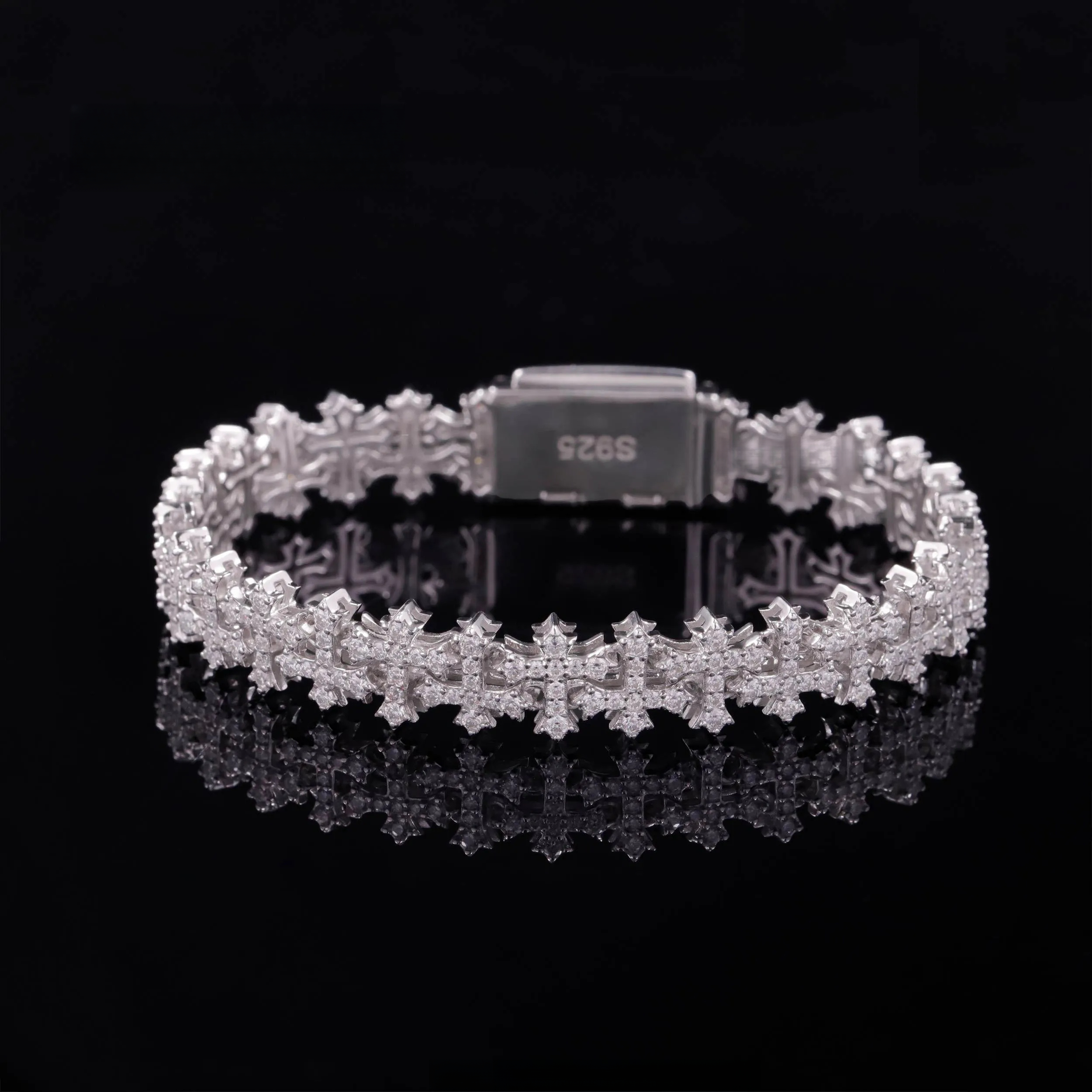 2026 1:1 Iced New Design 925 Sterling Silver 18K Gold perfume Plated Link Bracelets Iced cologne Out Vvs Moissanite Full Diamond Cross Chain Bracele