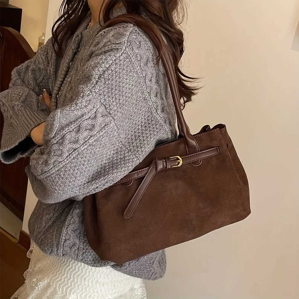Totes Women's Retro Faux Suede Shoulder Bag Large Capacity Commuting Tote Bag X261016