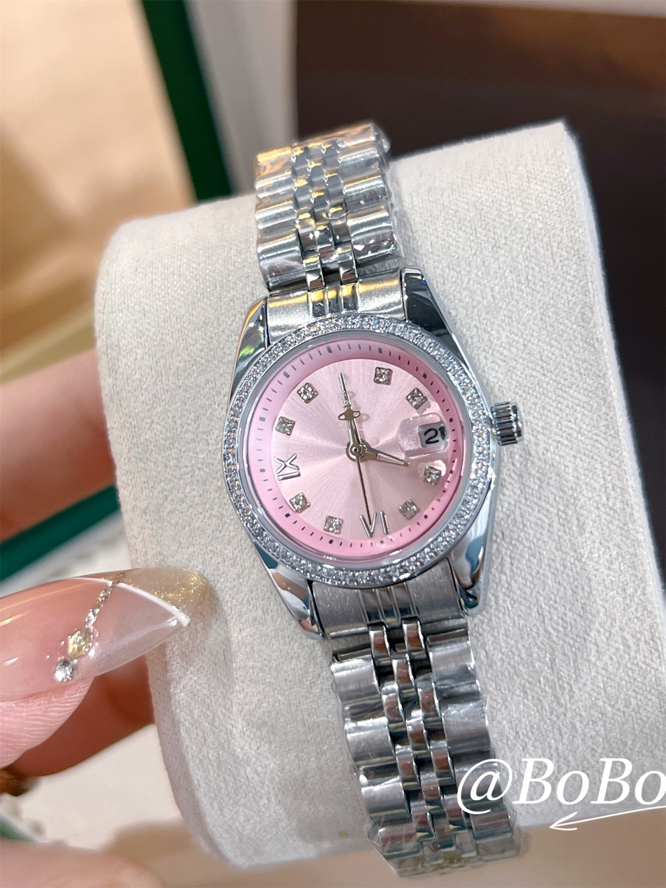Top Mens women VIVIENNEity Diamond inlaid watch designer luxury quartz movement watches high qualit rose gold steel women Wristwatches #2425