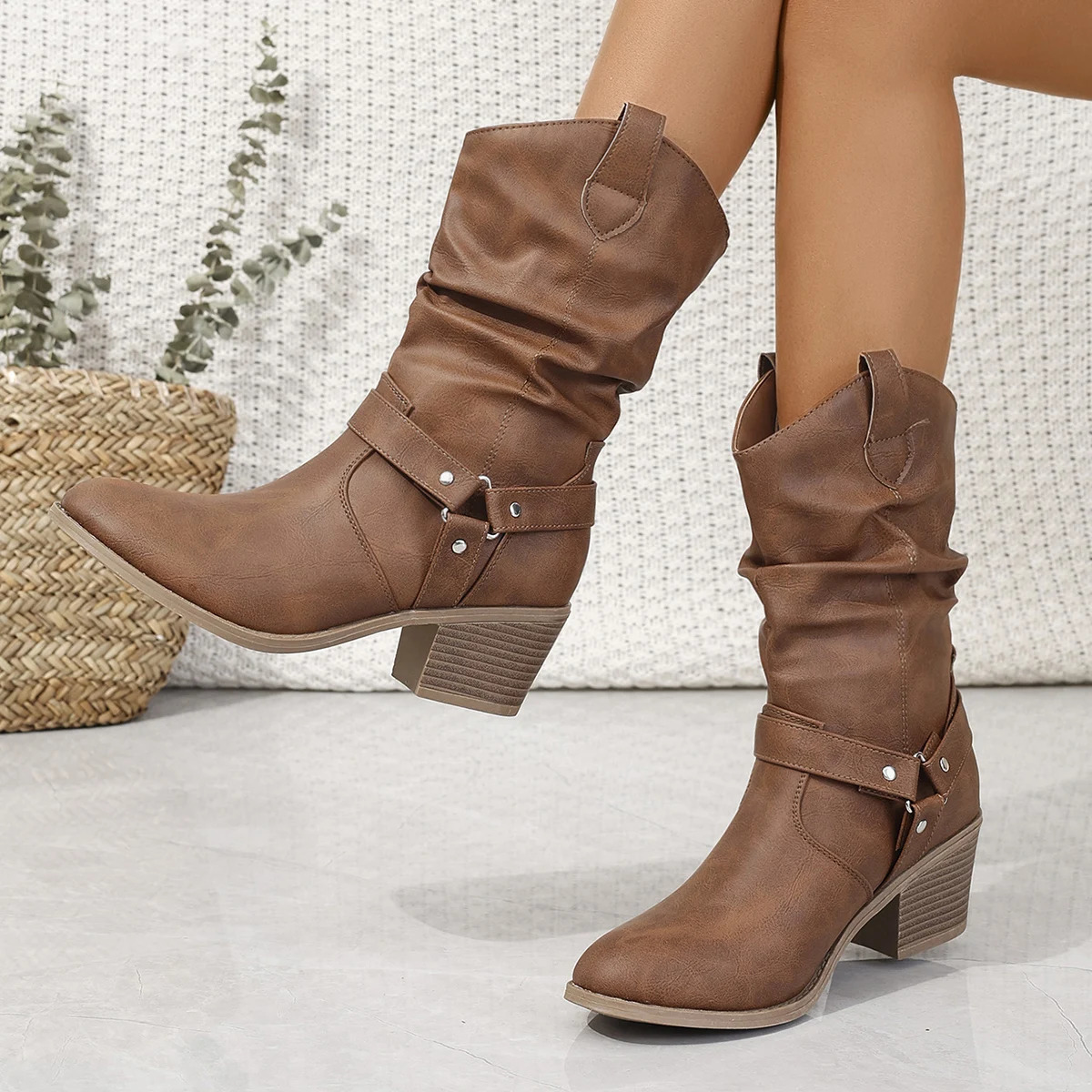 Women Cowboy Boots Outdoor Western Shoes Women Autumn Winter Lightweight Knight Boots Women Couple Large Size Comfort Shoes 261016