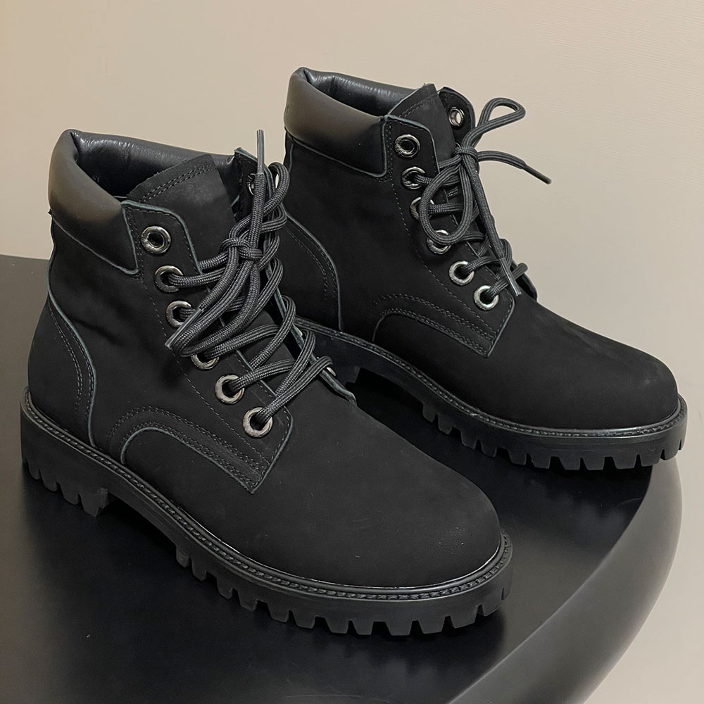 Leather Boot Womens Designer Hiking Boots Autumn Winter Outdoor Luxury Boots Couple Style Nubuck Leather Ankle Boots Classic Mens Motorcycle Boots 3