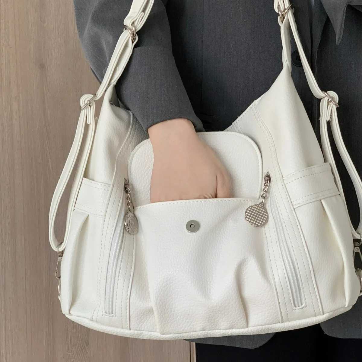 Shoulder Bags Women's Nice Bag Fashion Korean Version Student Travel Bolso Grandebag Single Shoulder Straddle Large Capacity New In Handbag H26