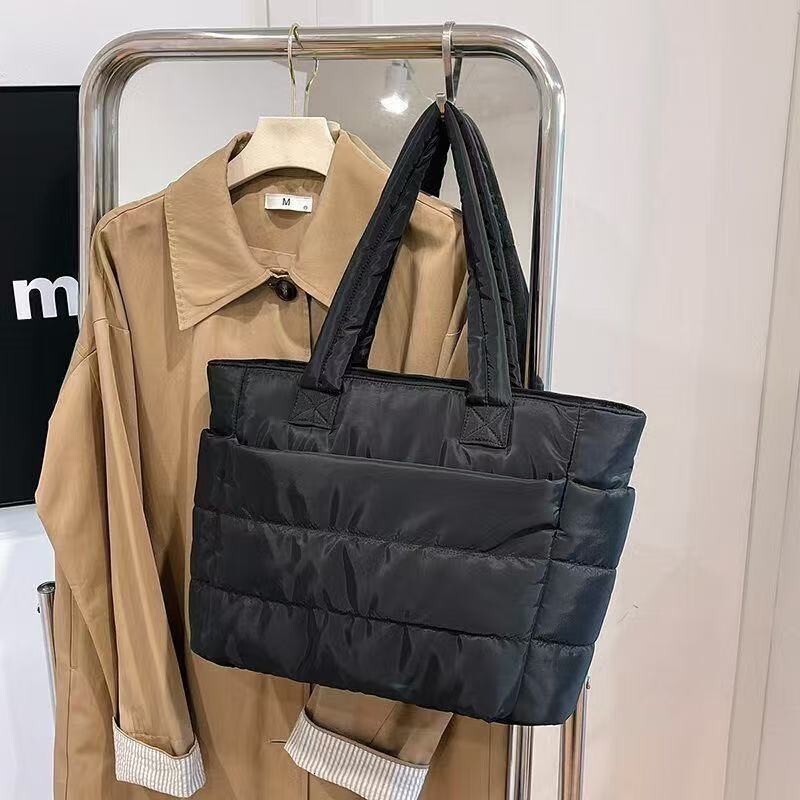 Large Capacity Designer Bag Women's Tote Bag Lightweight And Stylish Multi Compartment Short Distance Travel Bag Lightweight Single Shoulder St