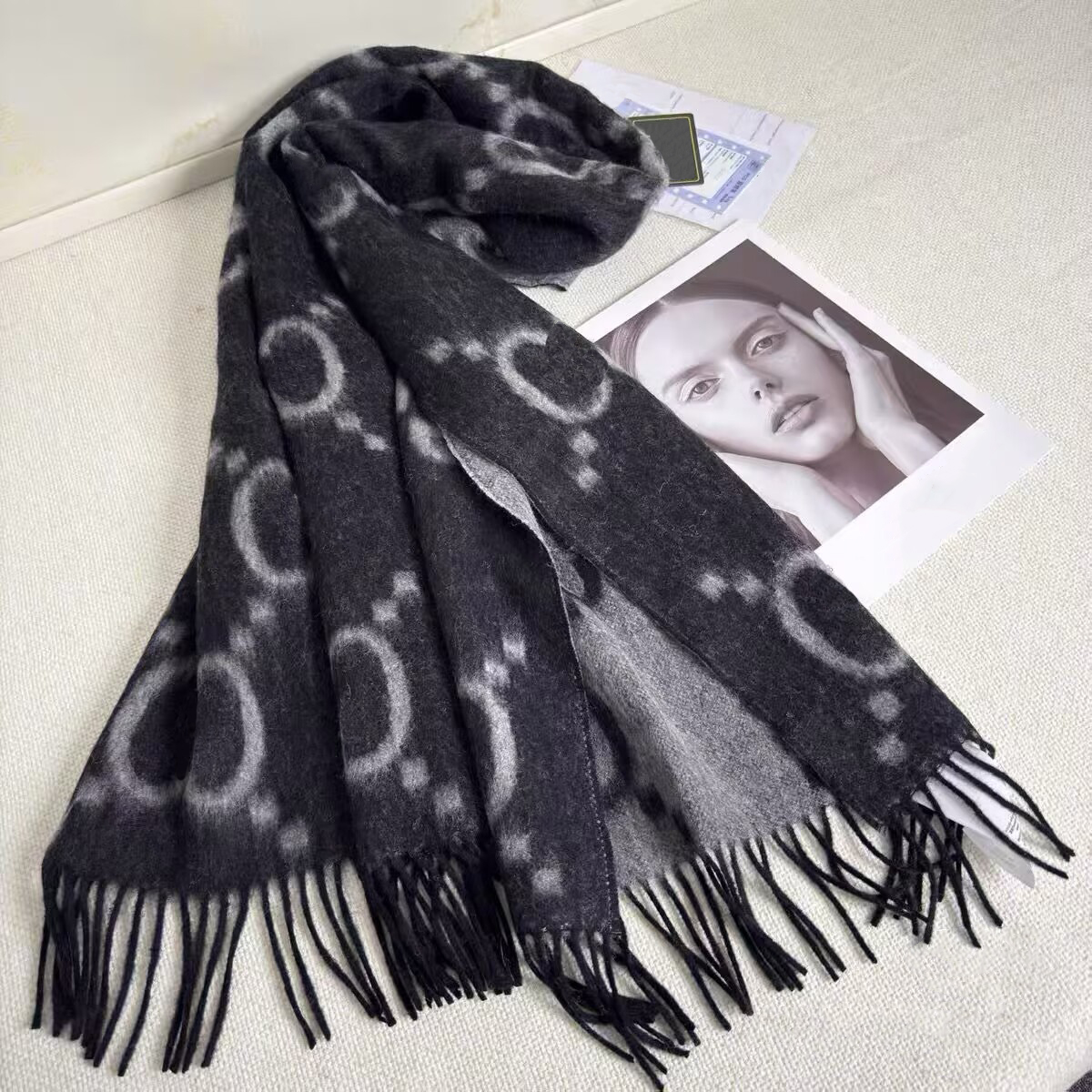 luxury Designer Winter Cashmere Wool Scarves for Women Men Double Sided Letter Scarf Fashion Classic Shawl Headband Pashmina Keep Warm Christmas Gif