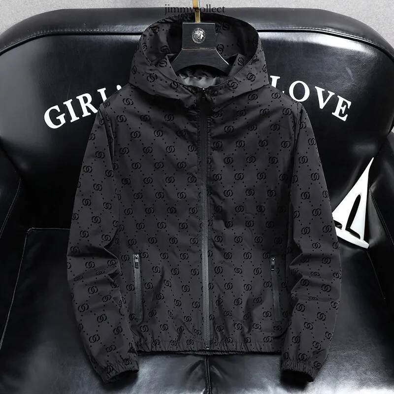 louisd Men Outerwear Coats Designer All Over Monogram Pattern Hooded Jacket Spring And Autumn Trendy Handsome Casual Windbreaker For Daily Wear 96d