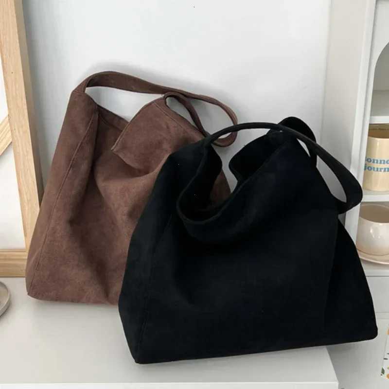 Totes Women Shoulder Bag Fashion Tweed Fabric Large Capacity Underarm Bag Casual Handbag for Daily Office Use Solid Color Handbag X261016
