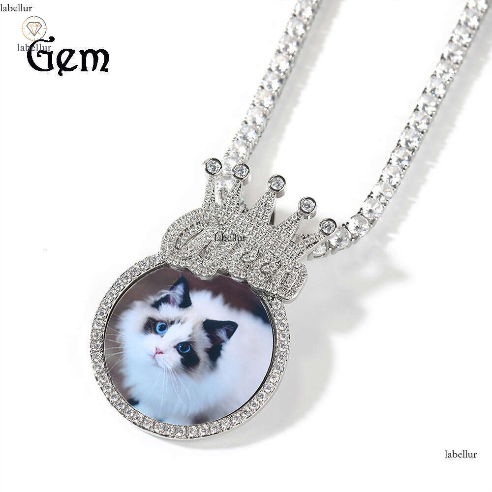 Moissanite Jewelry INS Style Crown Round Photo Pendant Hip Hop Necklace Personality Bold Diamond-encrusted Jewelry Wholesale 0
