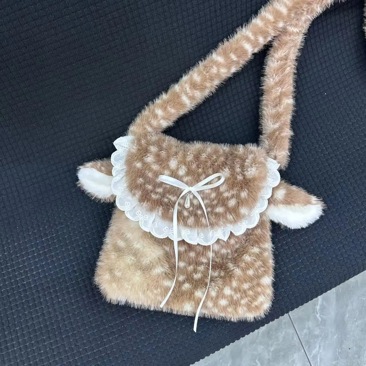 Winter Deer Series Cute Plush Bag Female Japanese Ins Kawaii Lace Wallet Korean Slanting Cross Fur Jk Lolita Accessory Bag 261016