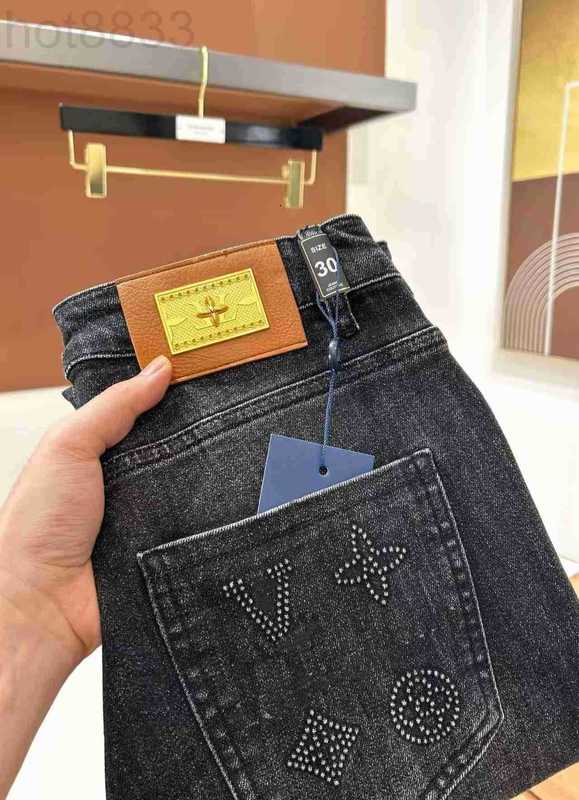 Men's Jeans Designer Jeans, Retro-style Long Slim-fit Casual Luxury Fashionable Clothing BM2T
