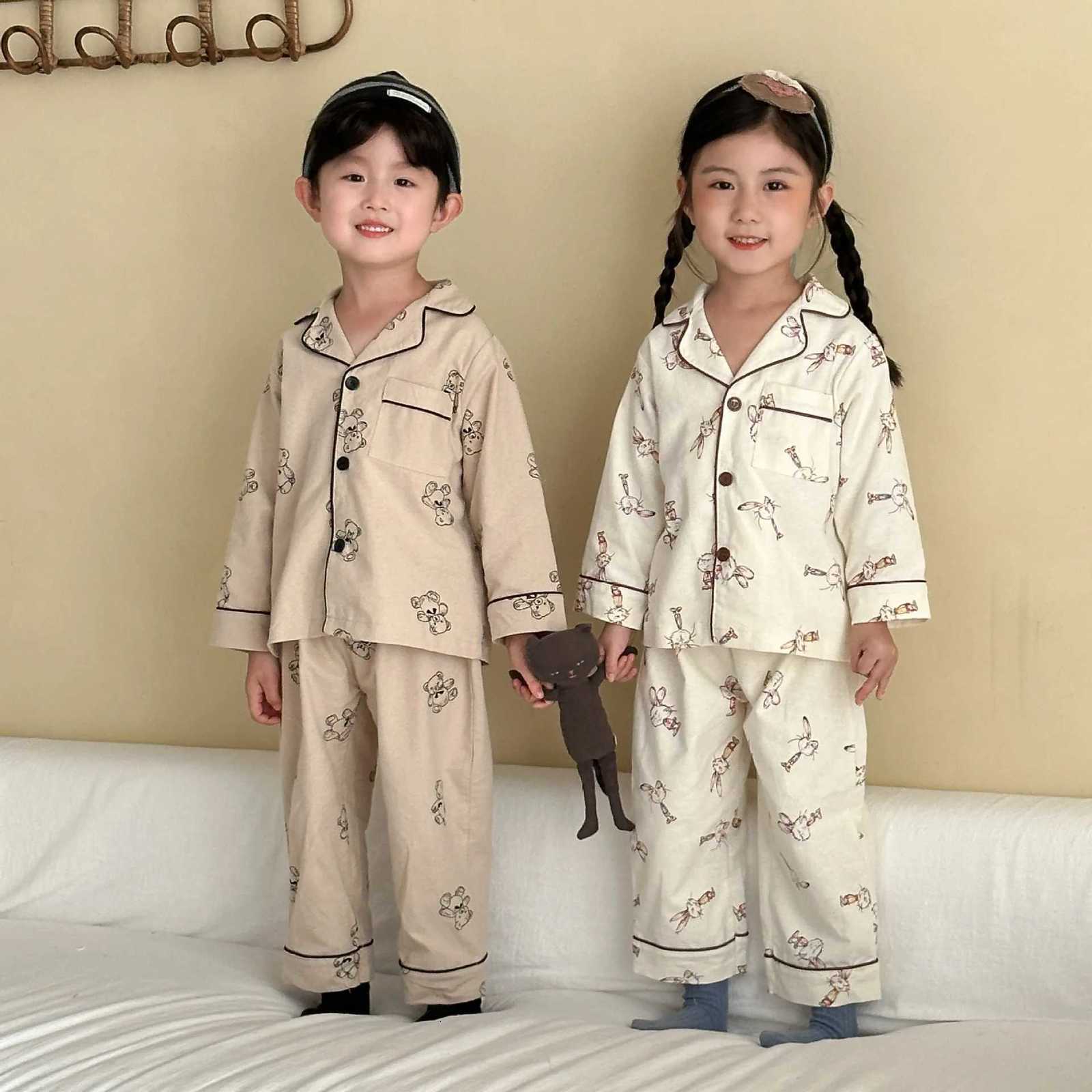 Pajamas Children's Autumn Pajamas Set Turn Down Collar Long Sle Pajamas For Boys and Girls Cotton Kid's He Suit SetW261019