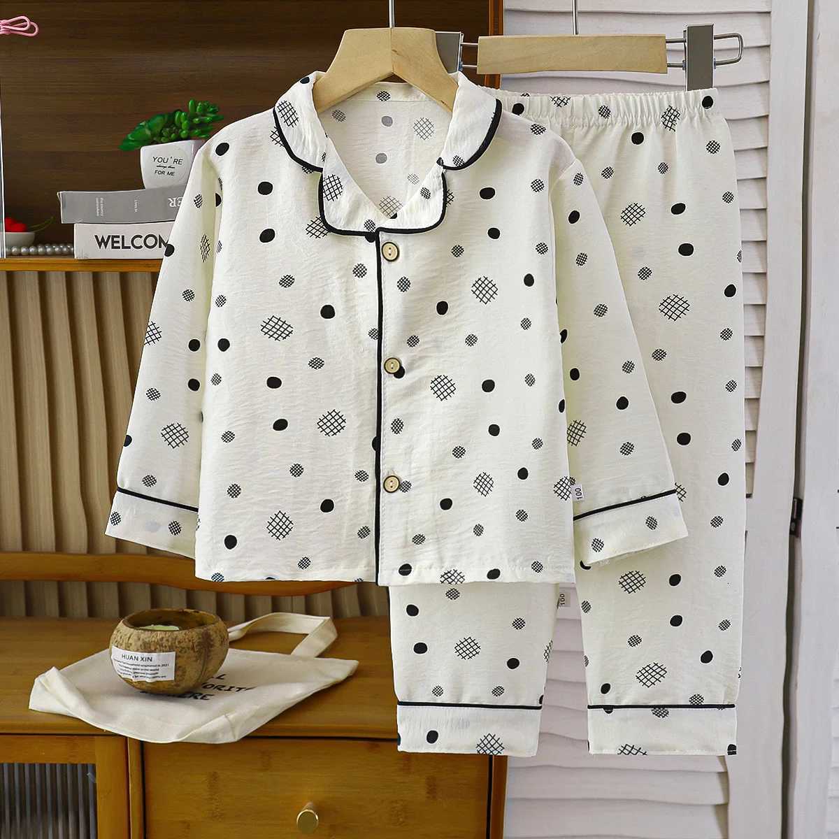 Pajamas Boys Girls Cute Cartoon Pajamas Hewear Children Long Sle Lapel Spwear New 2026 Kids Spring Casual Clothing Sets PyjamasW261019