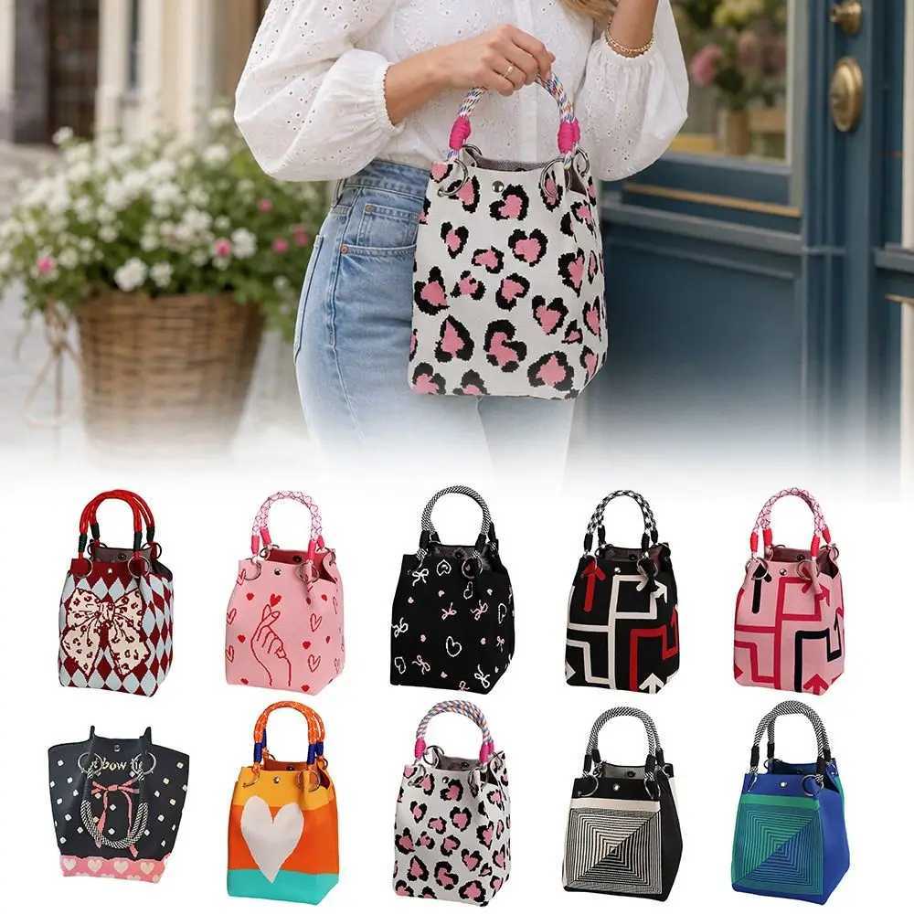 Evening Bags Portable Cartoon Knitted Bucket Bag Handmade Large Capacity Shoulder Bag Woven Ring Wrist Bag for Women H261016