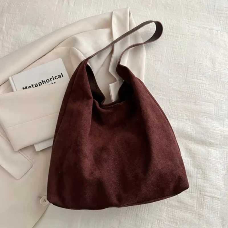Totes Faux Suede Women's Bag Fashion Simple Large Capacity Handbag Women Shopping Armpit Shoulder Bag Solid Color Retro Tote Bag bolsa X261016