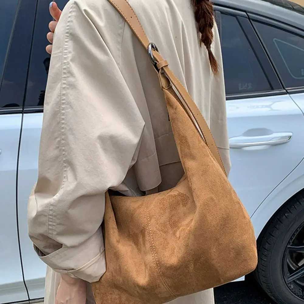 Totes Zipper Suede Matte Hobo Bag Large Capacity Solid Color Vintage Crossbody Bag Handbag Korean Style Female Tote Bag Students X261016