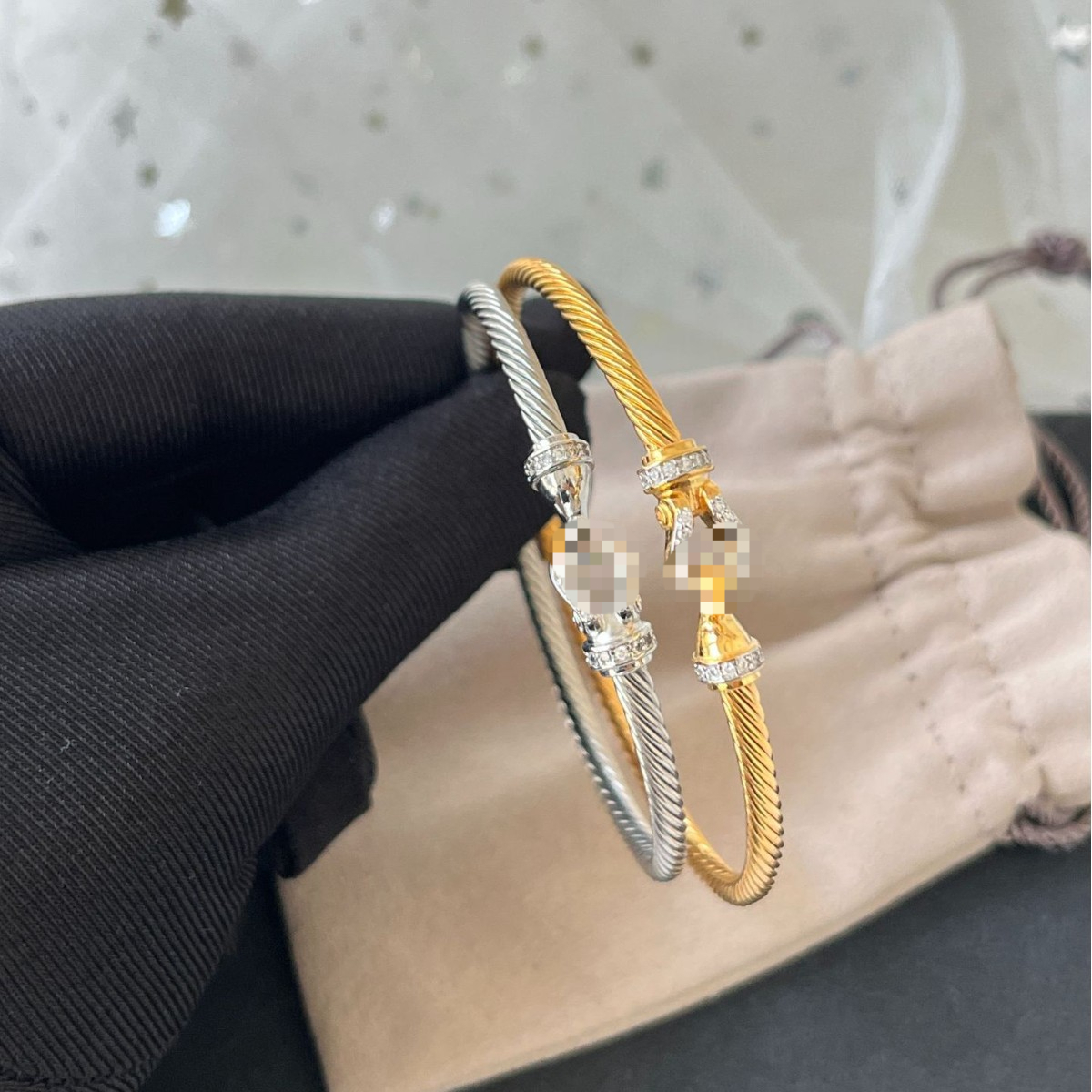 Designer 3MM Twisted Rope Horseshoe Buckle Open Bangle, Inlaid Shiny Zircon, Fashion Daily Wear Bracelet DB80