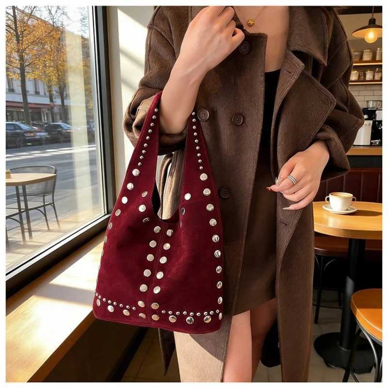 Shoulder Bags 2026 Retro Faux Suede Tote Bag Women's Solid Color Sequined Commuting Shoulder Bag High Quality Simple Zipper Underarm Purse X261