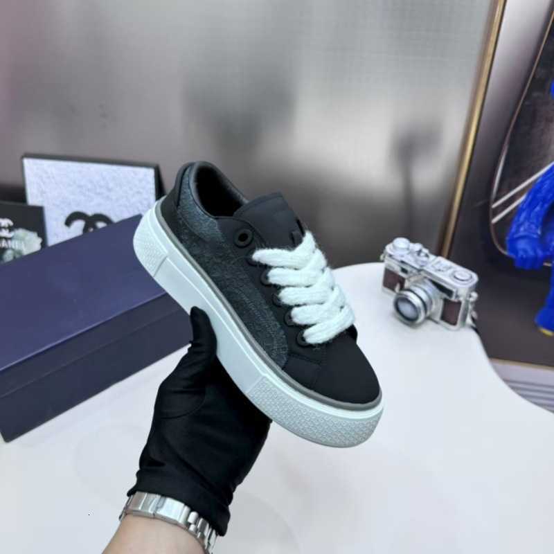 Casual Shoes B33 white sneakers thick soled versatile women's lace up genuine leather athletic shoes 66