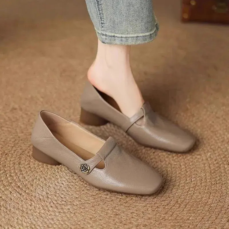 Women Formal Shoes Retro Squaretoe office Lowheel Slipon Womens 2026 Style Springautumn Britishinspired Casual Leather Flats For Ladies Dress t5