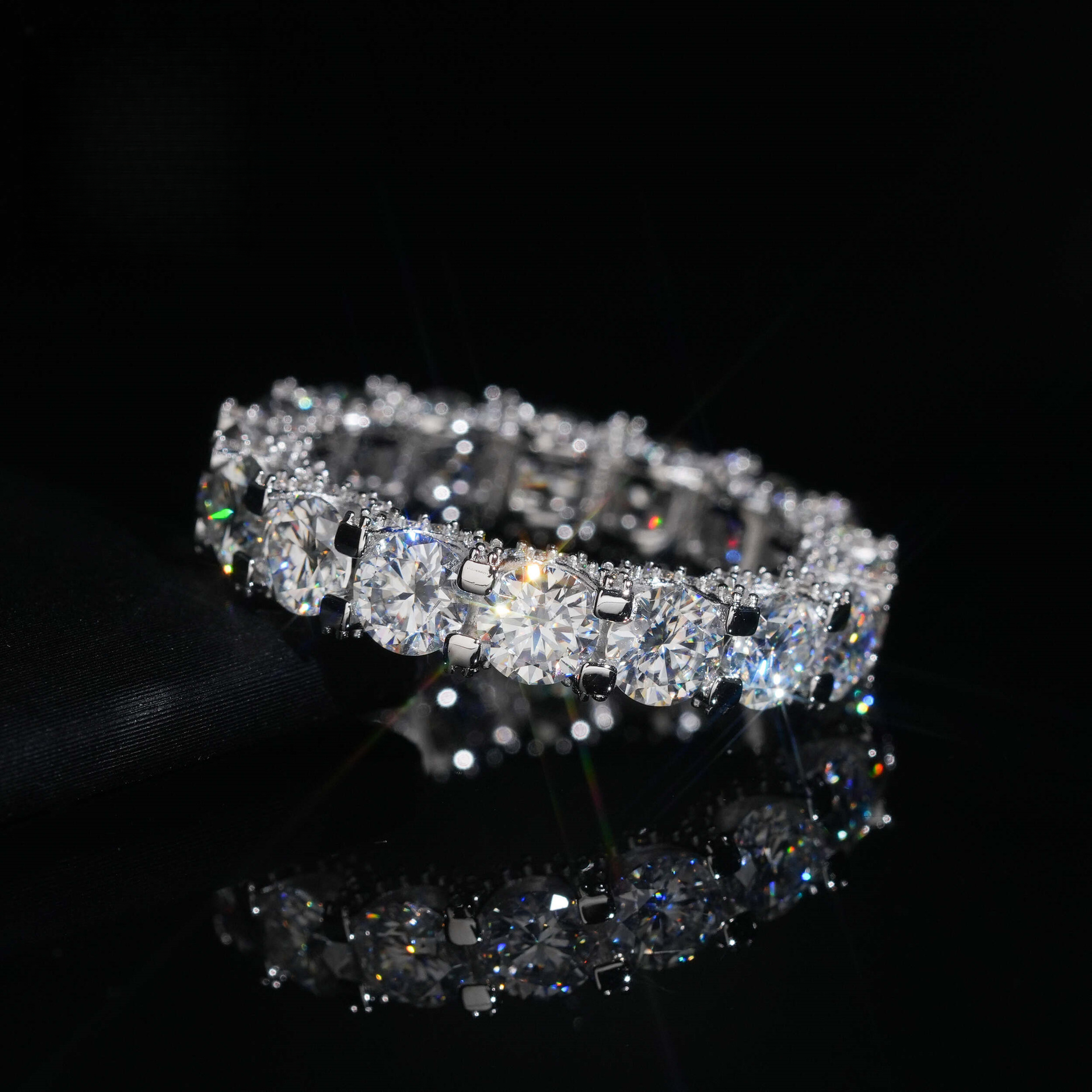 style, lightweight luxury S925 silver, 5mm moissanite full band design, fully encrusted with diamonds, a timeless ring women, wholesale