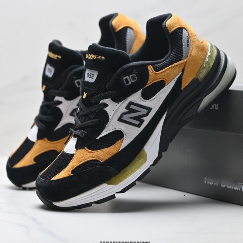 Premium Designer Retro American Style Mesh 992 jogging trainers, dad running shoes, versatile for commuting and leisure activities