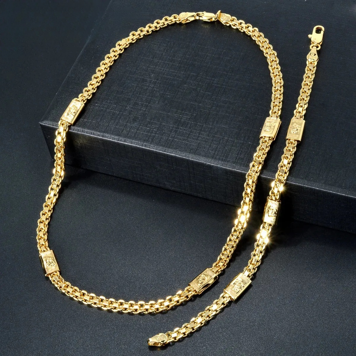 2026 perfume Jewelry Sets Dubai 18K Gold Plated Link cologne Chain Hip Hop Style Men Choker Necklace And Bracelets Trendy Party Gift Designer
