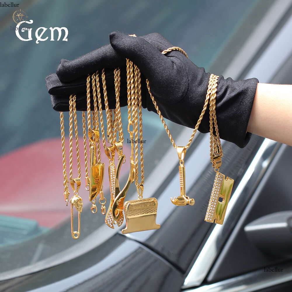 Vintage Hip Hop Necklace for Men Rapper Fashion 925 Sterling Silver 14K Gold Gold-Plated Personalized Creative Hammer Pendant Retro Accessory Pendan