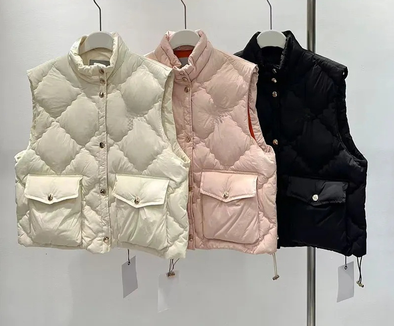 Women jacket gilet designer vest winter down Quilted Puffer Vest Stand Collar Sleeveless Down Gilet Gold Button Big Pocket Warm Outerwear Winter Wai