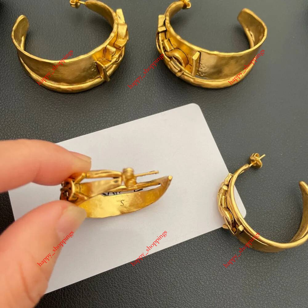 New Designed women earring Letter Earrings C Circle Retro Hoops 18K Gold plated Ear studs Designer Jewelry Wholesale Retail