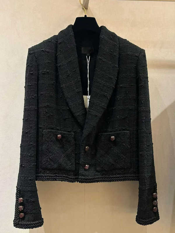 designer Women's Jackets High-end, chic, and stylish blazer for autumn, featuring sophisticated and refined design with unique textured knit