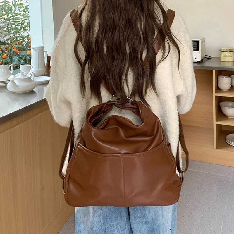 Shoulder Bags Women Lazy Style Lightweight Backpack Lady Daily Large Capacity Commuter Shoulder Bag Trend Female Luxury Messenger Bag X261016