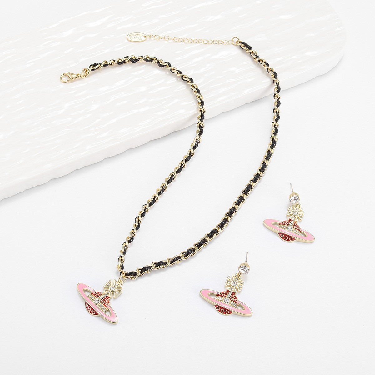 Exquisite Designer Gold Plated Pink Enamel Planetary Pendant Leather Rope Necklace Luxurious And Fashion Earrings Suitable For Women Multi Style Jew