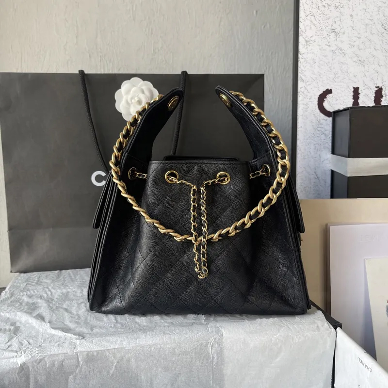 2026 Designer bag 25 Classic Large Capacity Handbag Multi Functional Women's Shoulder Bag with Metal Letter Decoration High Quality Fashion Bag