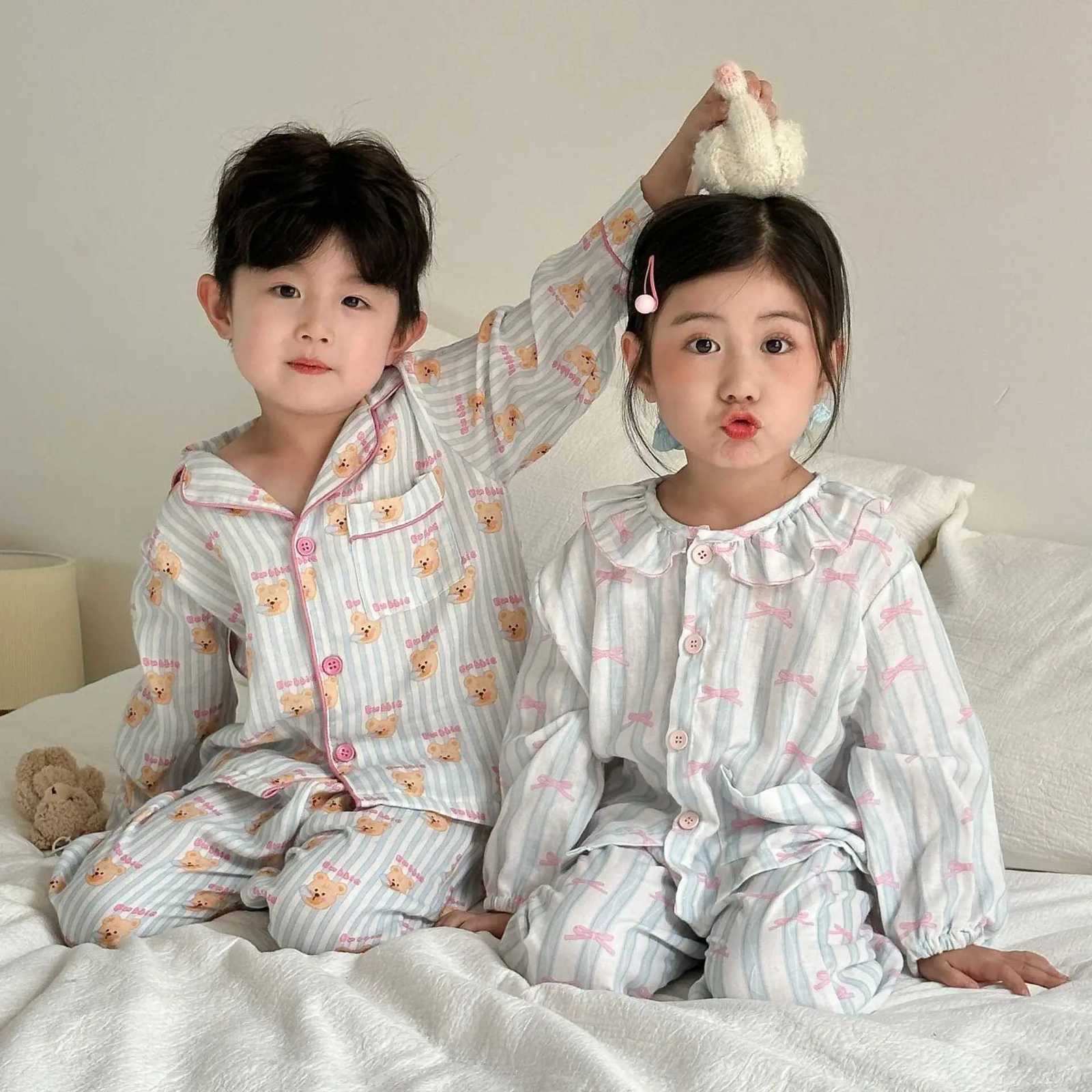 Pajamas Children's Pajamas Suit 2025 Autumn Spring New Cotton Gauze Baby Girl's Suit Top+Pant Cfortable Boy's He ClothesW261019