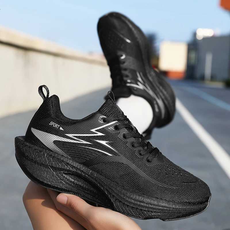 Casual Shoes Men Running Shoes Marathon Sports Air Cushion Carbon Board Breathable Lightweight Comfortable Women Outdoor Athletic Sneakers H261016