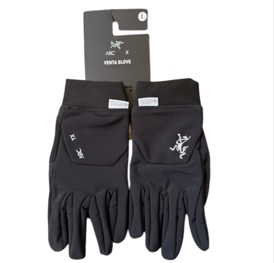 2027 Designer Gloves Women's Gloves Men's Thorn Show Logo Warm and Comfortable Driving Sports Autumn and Winter Warm High Quality Sport