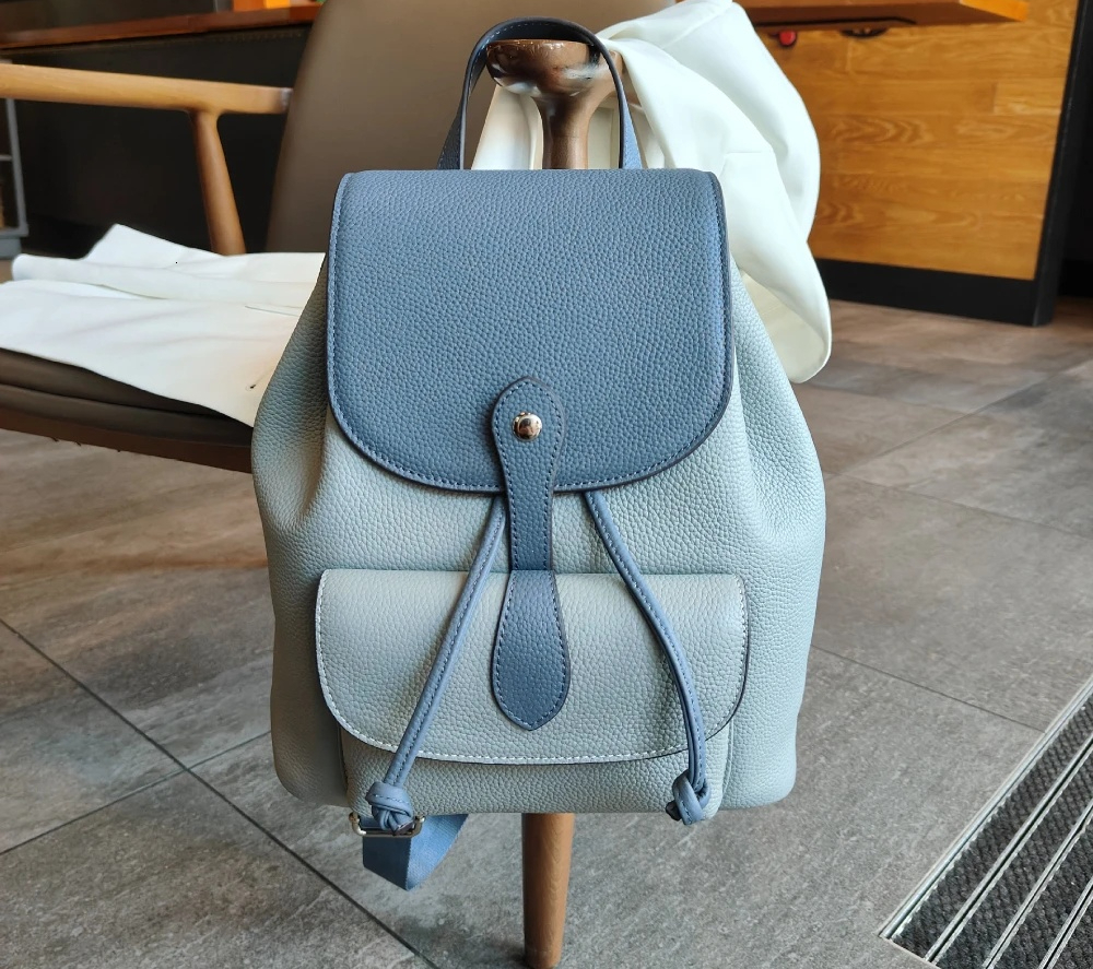 Hot Selling Retro String Cover Close Anti Theft Hit-Color Women Backpack Genuine Cow Leather Female College Style Bagpack Leisure Luxury Bags PIERRE