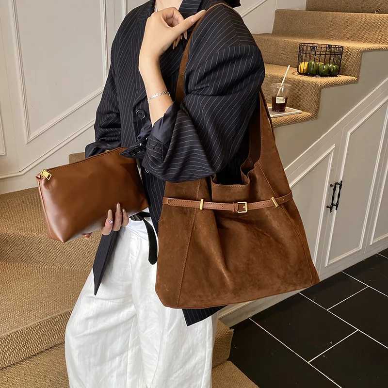 Shoulder Bags Women Suede Shoulder Bags Work Travel Tote Women's Handbags Large Capacity Bag Solid Color Simple Casual Commuter Bag and Purses