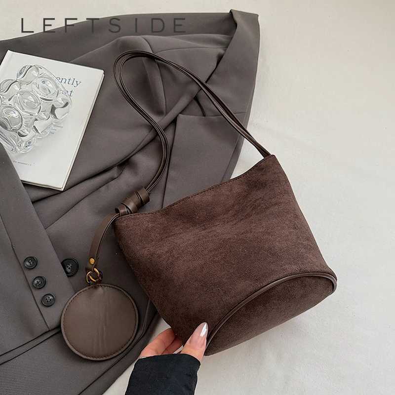 Totes LEFTSIDE Vintage Small Faux Suede Shoulder Bags for Women Bucket Crossbody Bag 2025 Winter Luxury Designer New Trend Handbags X261016