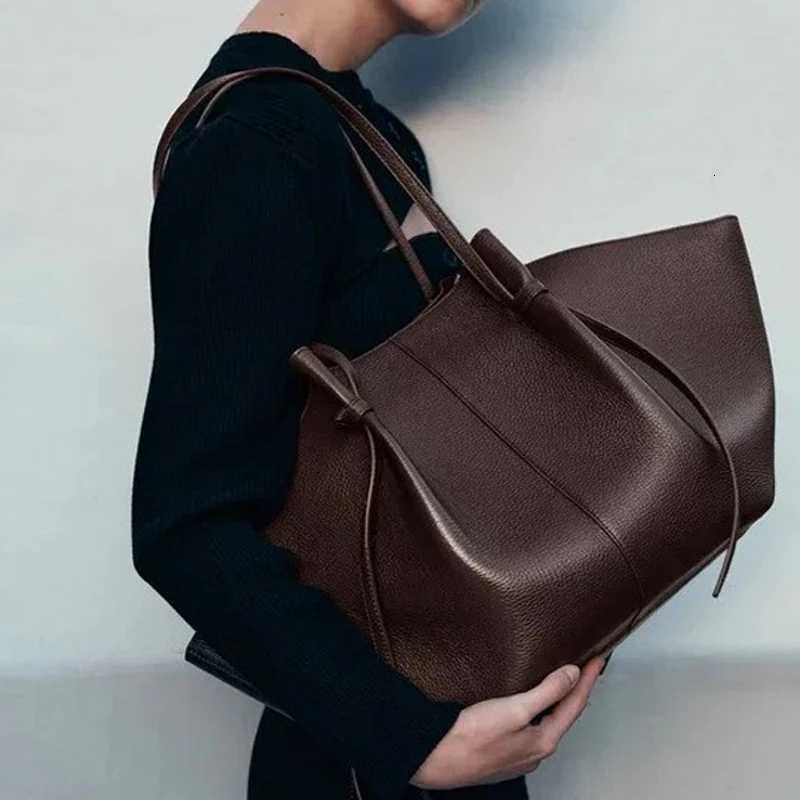 Totes SHELKSBAG Women Drawstring Knot Tote Bag Large Capacity Open Top Shoulder Bag Grain PU Leather Casual Ladies Commute Handbag X261016