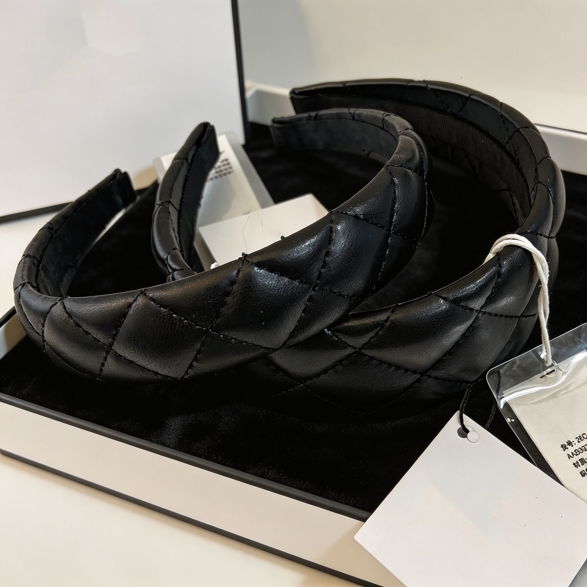 G-Dragon style ins new French classic diamond pattern embroidered padded high crown headband factory wholesale