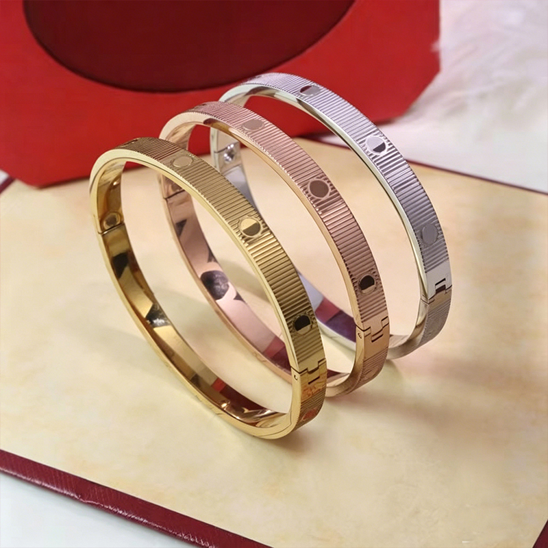 Bracelet de marque classique à rayures en or 18 carats, bijoux de luxe, usage quotidien, haute qualité pour femmes