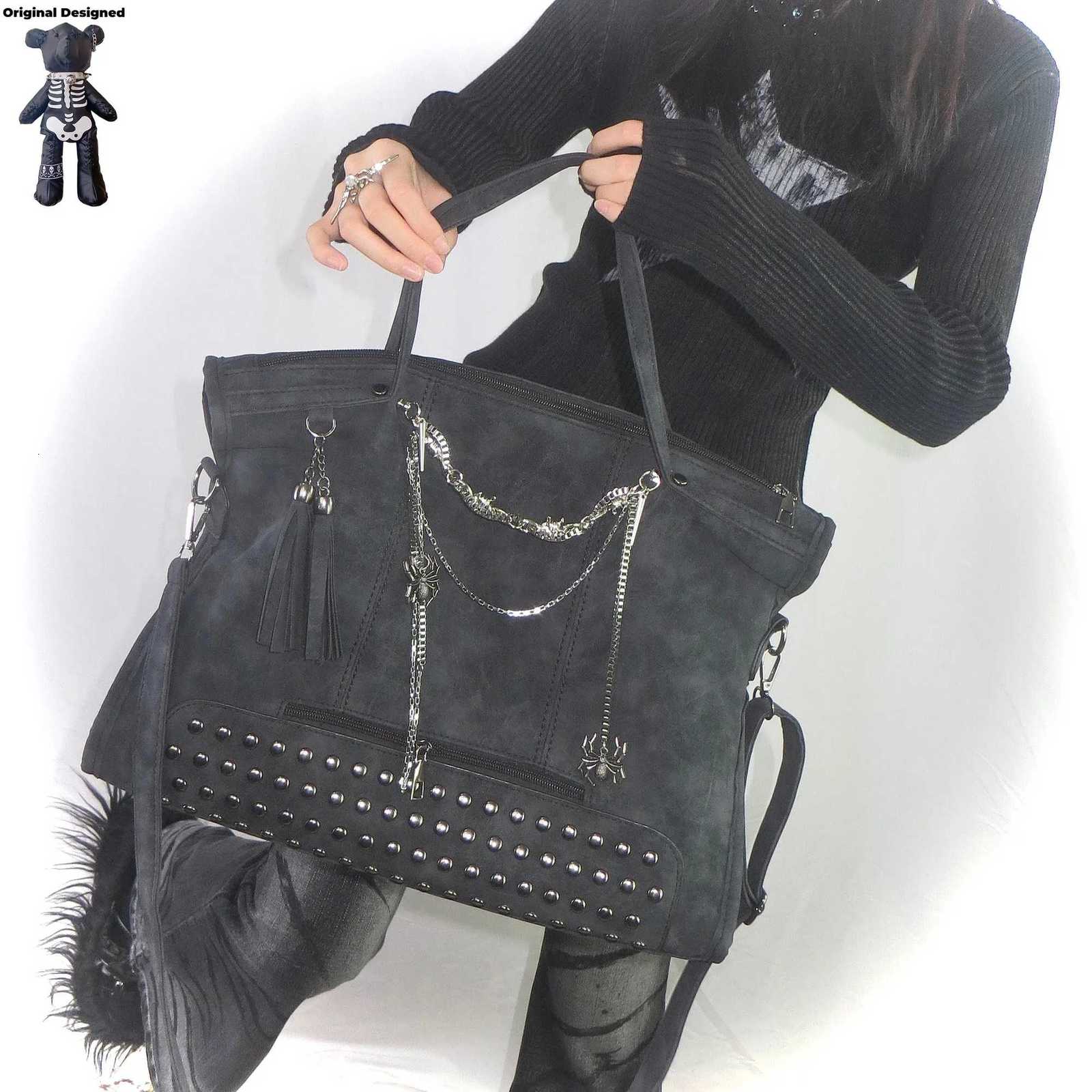 Shoulder Bags Y2K Gothic Lolita Girl Dark PU Leather Shoulder Bags Totes Harajuku Women Pin Chain Punk Cross Messenger Bag Handbags X261016