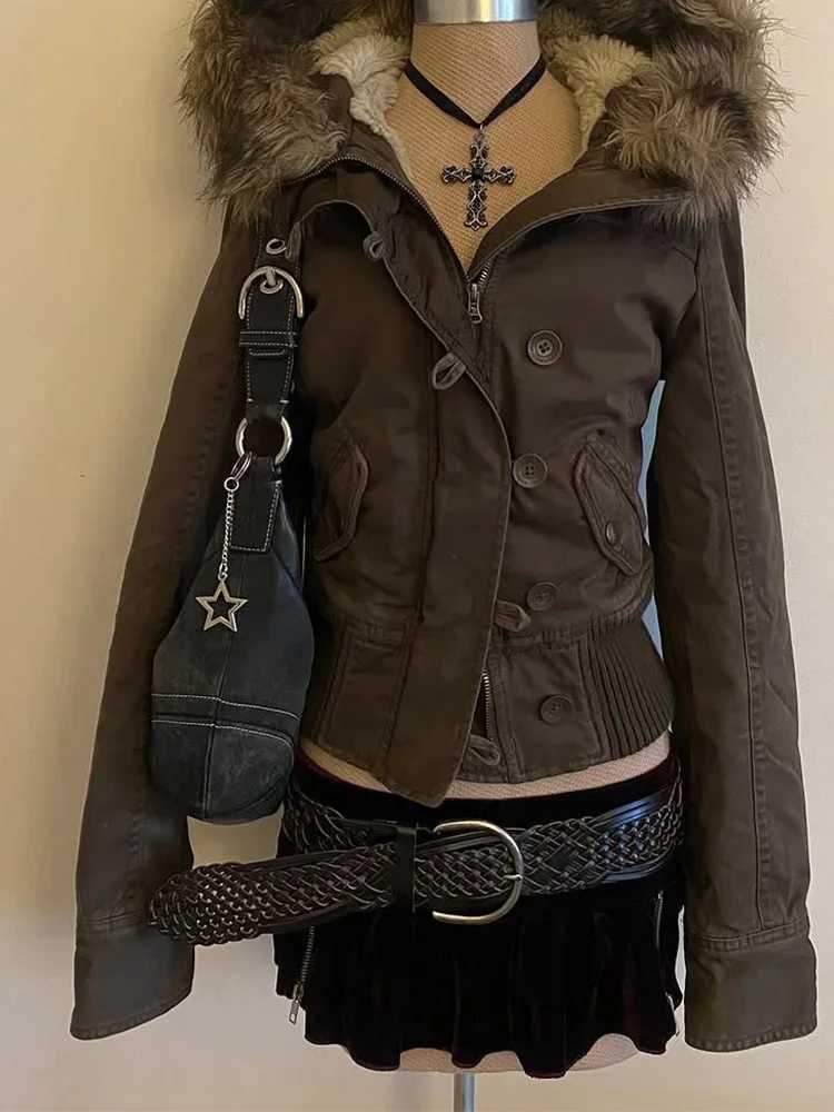Jackets 2025 American vintage Men's jacket holds brown fce lined jaet women's slim fit fur button down button detail long zipper jacket N2